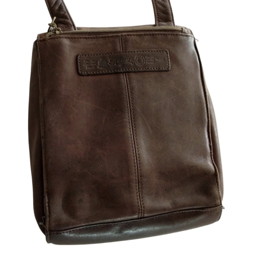 Vintage Fossil Brown Leather Crossbody - Picture 3 of 12